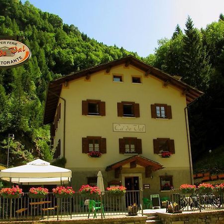 Casa Vacanze Ca' De Val Campodolcino Eksteriør bilde