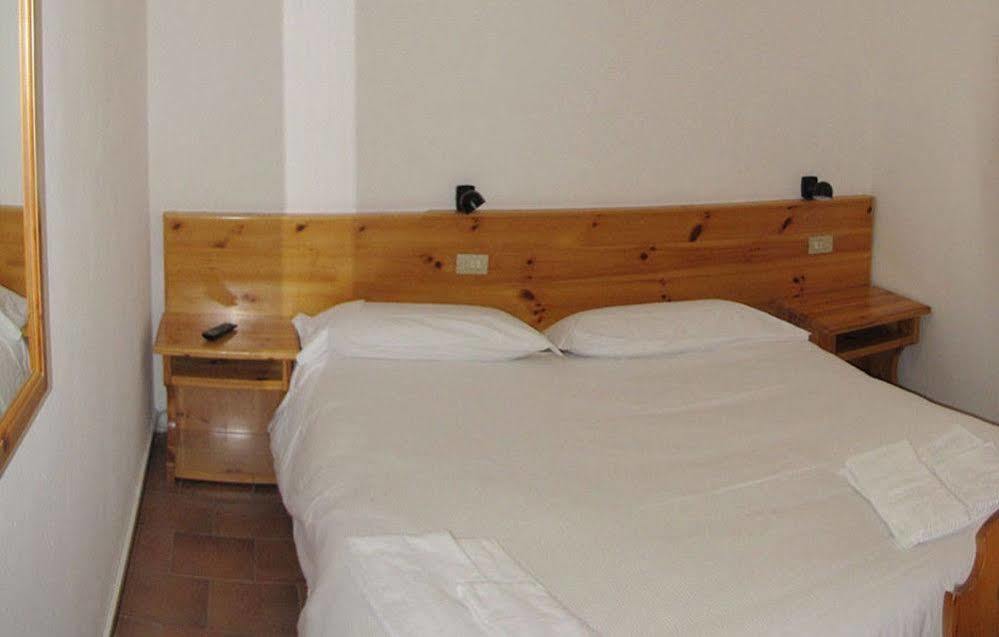 Casa Vacanze Ca' De Val Campodolcino Eksteriør bilde